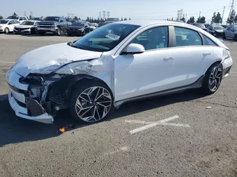 2025 Hyundai Ioniq KMHM34AA1SA085902