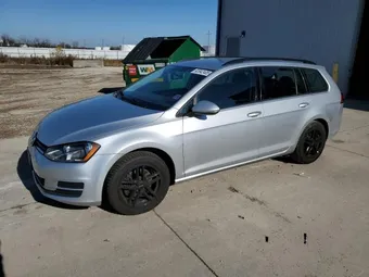 2016 Volkswagen Golf SportWagen 3VWC17AU2GM517499