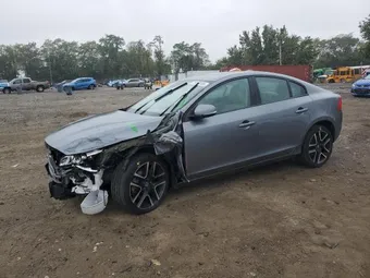 2018 Volvo S60 YV140MTL7J2461887