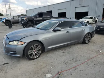 2014 Jaguar XJ SAJWA2GZXE8V65955