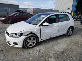 2018 Volkswagen Golf 3VWG17AU2JM257615