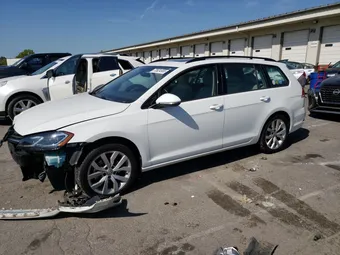 2019 Volkswagen Golf Sportsvan 3VWY57AU7KM500202