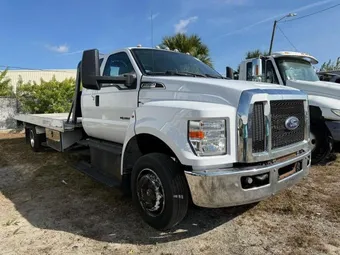 2019 Ford F650 1FDNX6DC0KDF07268