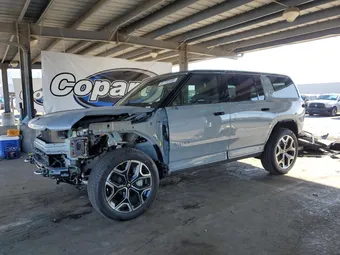 2025 Rivian R1S 7PDSGBBA7SN068400