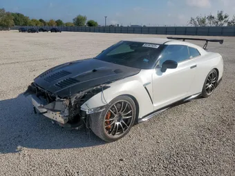 2018 Nissan GT-R JN1AR5EF1JM710090