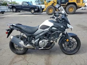 2022 Suzuki JS1C733B6N7100247