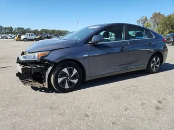 2017 Hyundai Ioniq KMHC75LC6HU031085