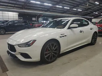 2022 Maserati Ghibli ZAM57YSM2N1385610