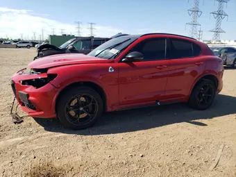 2022 Alfa Romeo Stelvio ZASPAKEV9N7D39373
