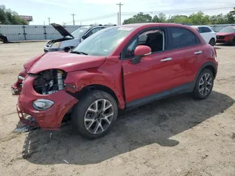 2018 Fiat 500X ZFBCFXCB4JP686752