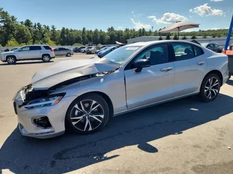 2025 Volvo S60 7JRL12GJ0SG362152