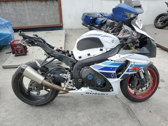 2013 Suzuki GSXR1000 JS1GT78A7D2100886