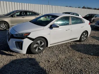 2017 Hyundai Ioniq KMHC75LC3HU036504