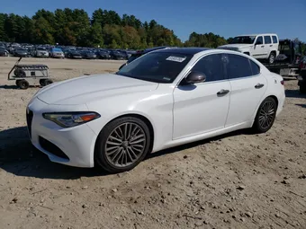 2017 Alfa Romeo Giulia ZARFAECN4H7551164