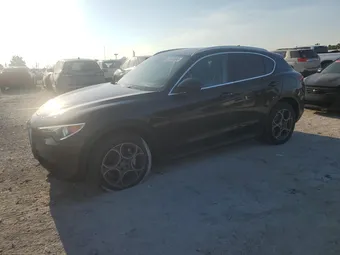 2018 Alfa Romeo Stelvio ZASFAKAN7J7B61703