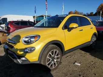 2016 Fiat 500X ZFBCFYET0GP333715