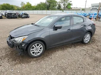 2017 Toyota Yaris 3MYDLBYV2HY188754