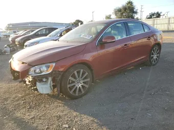 2016 Volvo S60 LYV402FK6GB089236