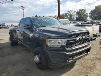 2022 Ram 3500 3C63RRGL0NG100388