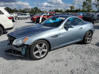 2013 Mercedes-Benz SLK-Class WDDPK4HA4DF061731