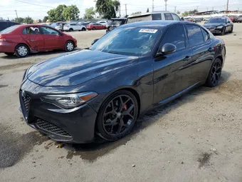 2020 Alfa Romeo Giulia ZARFAMAN7L7634058