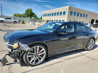 2020 Audi S6 WAUFFAF24LN056132