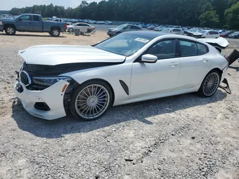 2022 BMW 8ER WBAGX0C10NCK00670