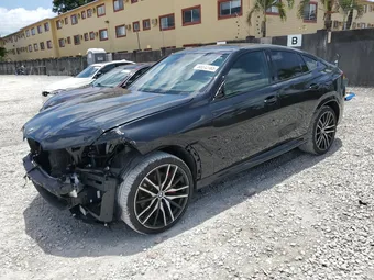 2022 BMW X6 5UXCY6C04N9K87252