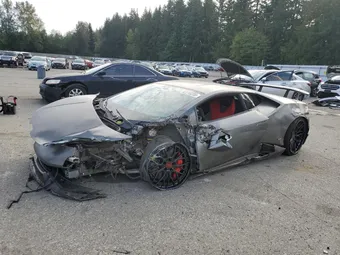 2015 Lamborghini Huracán ZHWUC1ZF8FLA02652