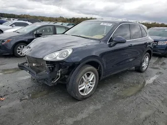 2016 Porsche Cayenne WP1AA2A26GLA10939