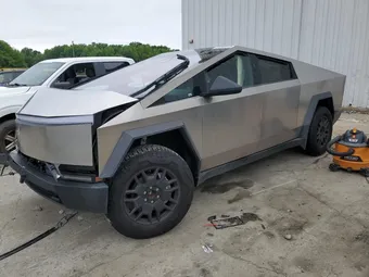 2024 Tesla Cybertruck 7G2CEHED1RA008495