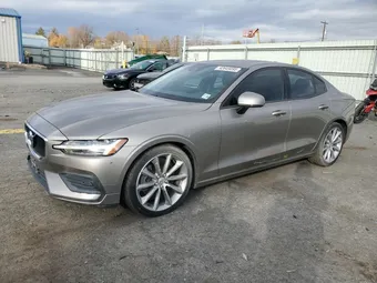 2019 Volvo S60 7JRA22TK6KG008980