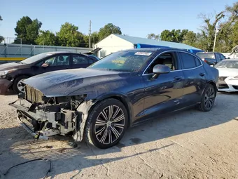 2019 Volvo S60 7JRA22TL3KG000490