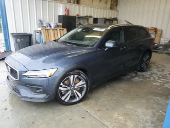 2025 Volvo V60 Cross Country YV4L12WK3S2149036