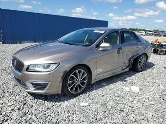 2019 Lincoln MKZ 3LN6L5C92KR609047