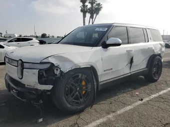 2023 Rivian R1S 7PDSGABA8PN012564