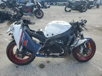 2025 Suzuki GSXR600 JS1GN7FA1S7100251