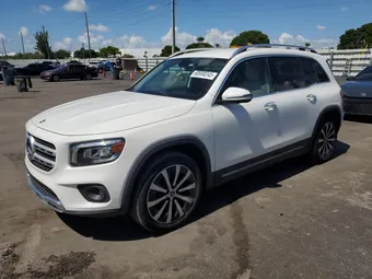 2020 Mercedes-Benz GLB W1N4M4GB8LW041152