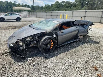 2021 Lamborghini ZHWUF5ZF0MLA17805