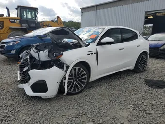 2023 Maserati Grecale ZN682AVM0P7422350
