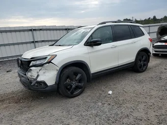 2019 Honda Passport 5FNYF8H06KB001033