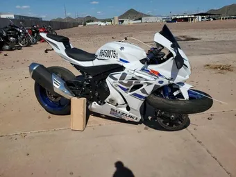 2017 Suzuki GSXR1000 JS1DM11B5H2100732