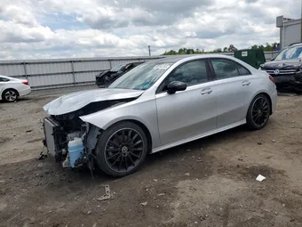 2021 Mercedes-Benz A-Class W1K3G4EB4MJ285267