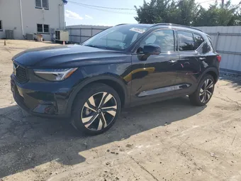 2024 Volvo XC40 YV4L12UL3R2274043