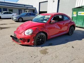 2019 Volkswagen Beetle 3VWFD7AT8KM701494