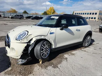 2017 Mini Cooper WMWXP7C52H3C61828