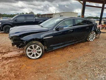 2016 Jaguar XJ-Series SAJWA2G72G8V99874