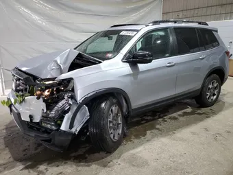 2022 Honda Passport 5FNYF8H68NB011264