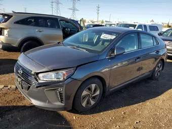 2018 Hyundai Ioniq KMHC75LC7JU092175