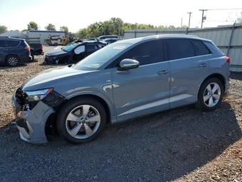 2024 Audi Q4 e-tron WA1KUBFZ3RP081590
